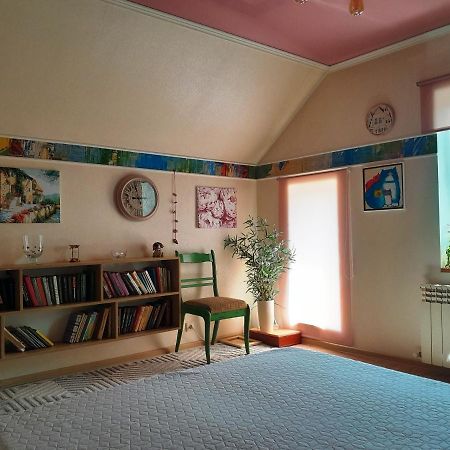 Apartment The Sunrise House Fontanka Exterior photo